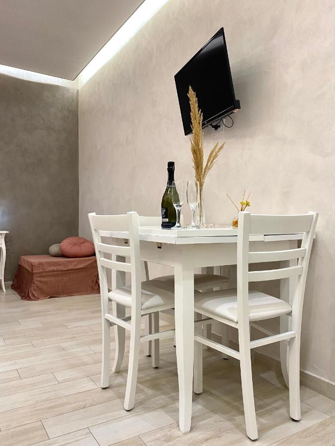 트로페아 Piazza Veneto House 아파트 외부 사진